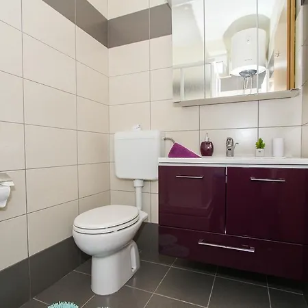 Apartment Gloria