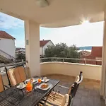Gloria * Trogir